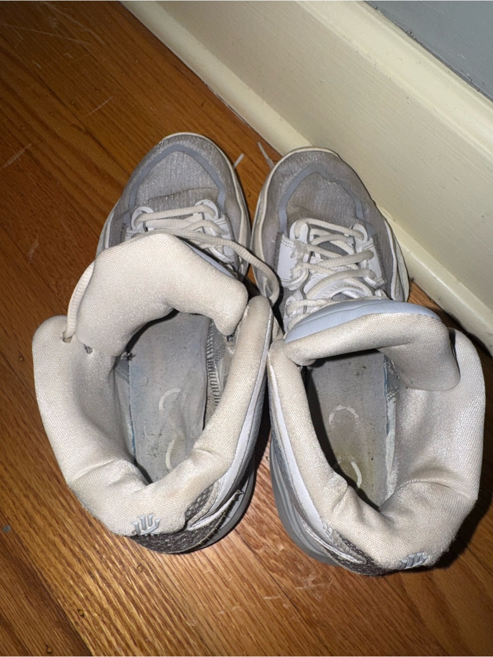 Nike Kyrie Infinity Tb “Wolf Grey”, - Kyrie 8 Team Bank (Tb) Wolf Grey View 4